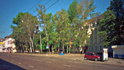 Сквер на месте церкви Успения на Покровке. 2000