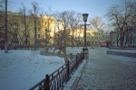 Сквер площади Покровских ворот. Декабрь 1999
